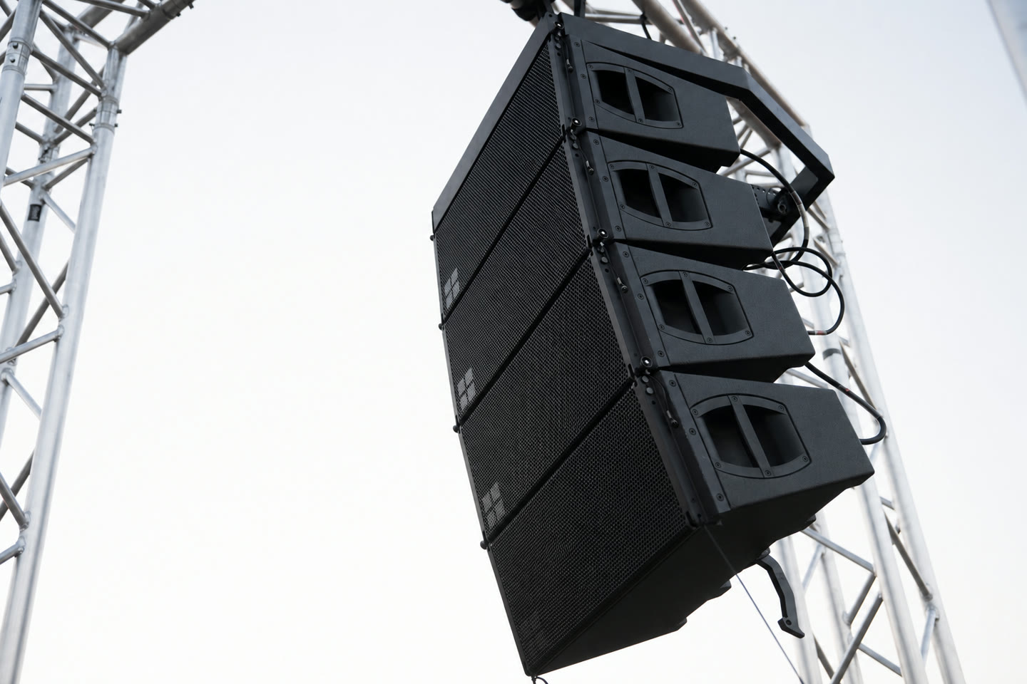 Professionelles Line-Array-Lautsprechersystem